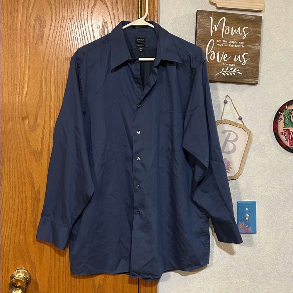 Arrow Classic Fit Blue Dress Shirt - Men’s Size 16 1/2